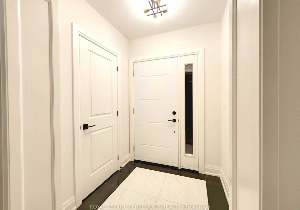1832-stallion-chase-pickering-ontario-e12759712