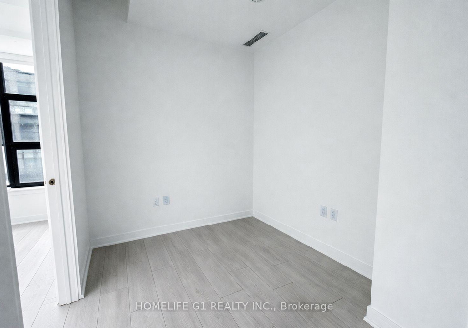 1608-charles-street-whitby-ontario-e12759764