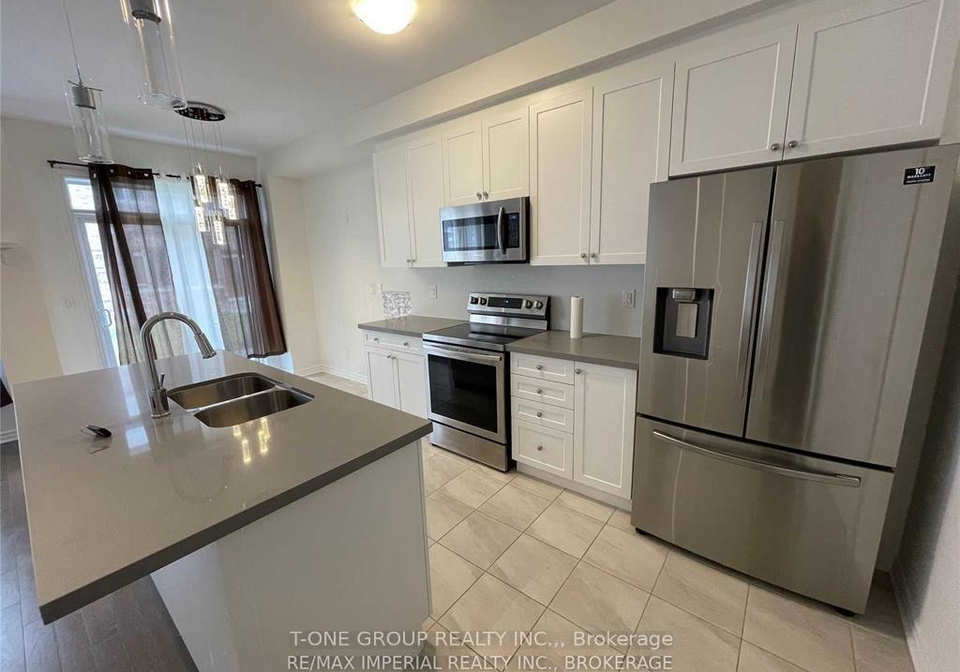 10-marlborough-street-whitby-ontario-e12760216