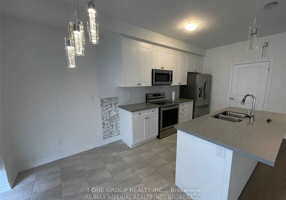 10-marlborough-street-whitby-ontario-e12760216