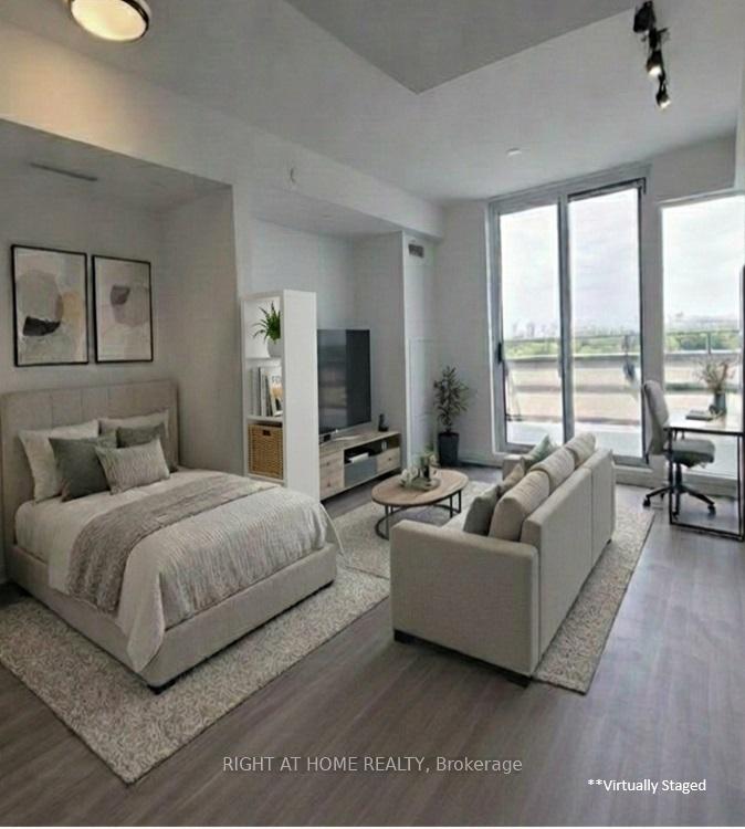 2369-danforth-avenue-toronto-ontario-e12760444