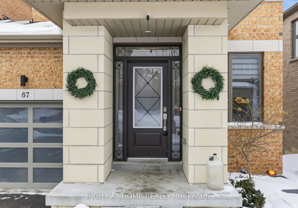 87-barrister-avenue-whitby-ontario-e12761252