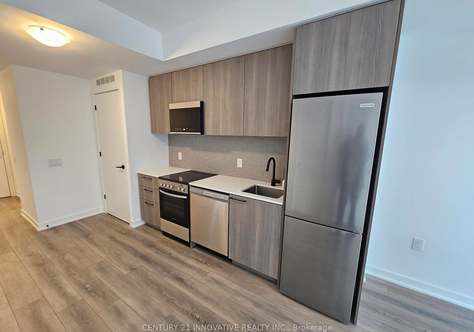 7439-kingston-road-scarborough-ontario-e12763206