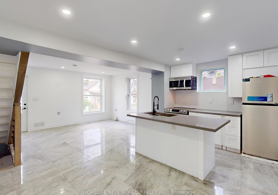11-maple-street-oshawa-ontario-e12763248