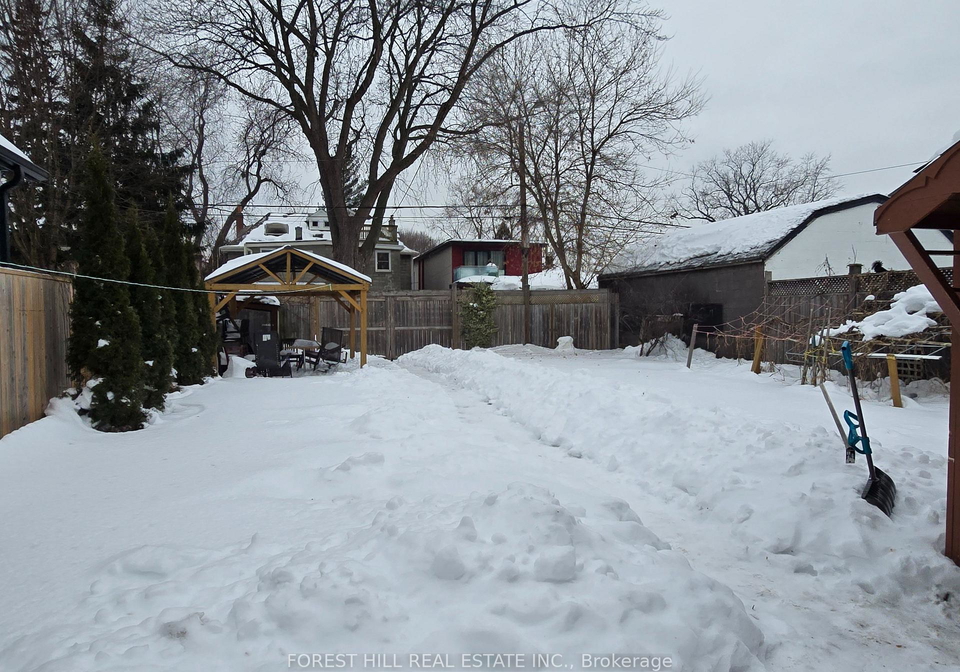 10-bryant-avenue-east-york-ontario-e12763758