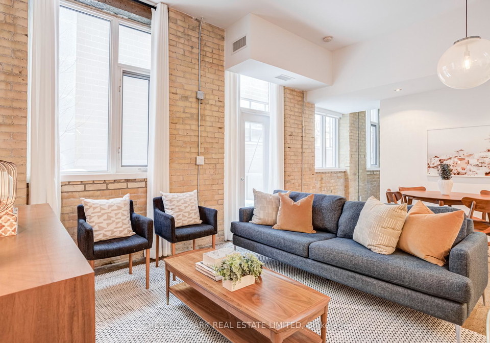 201-carlaw-avenue-toronto-ontario-e12763902