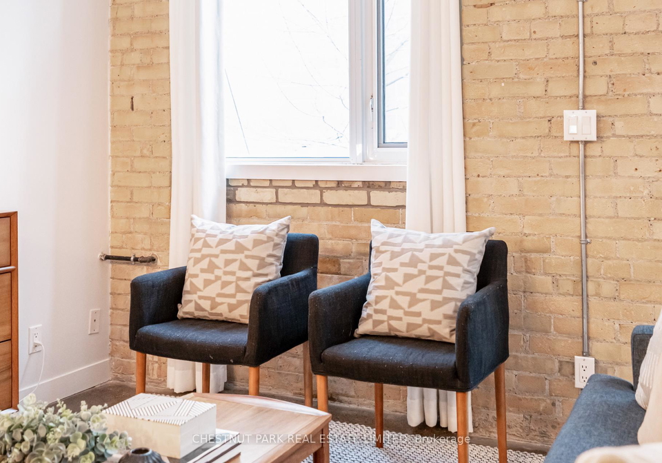 201-carlaw-avenue-toronto-ontario-e12763902