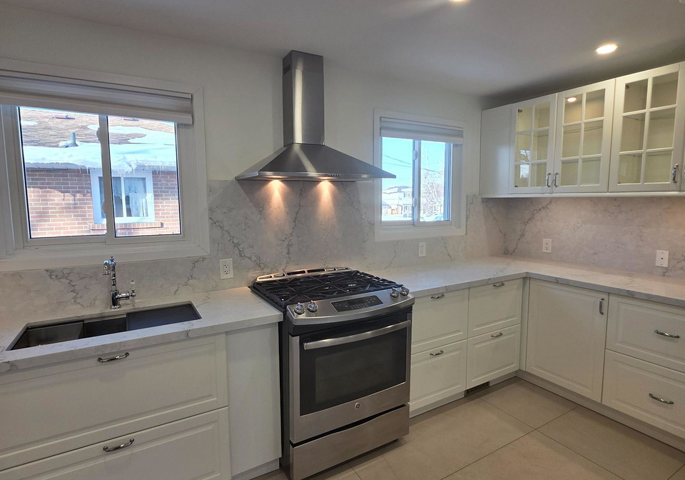 660a-chipmunk-street-pickering-ontario-e12763914