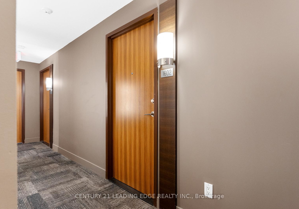 1048-broadview-avenue-east-york-ontario-e12764236