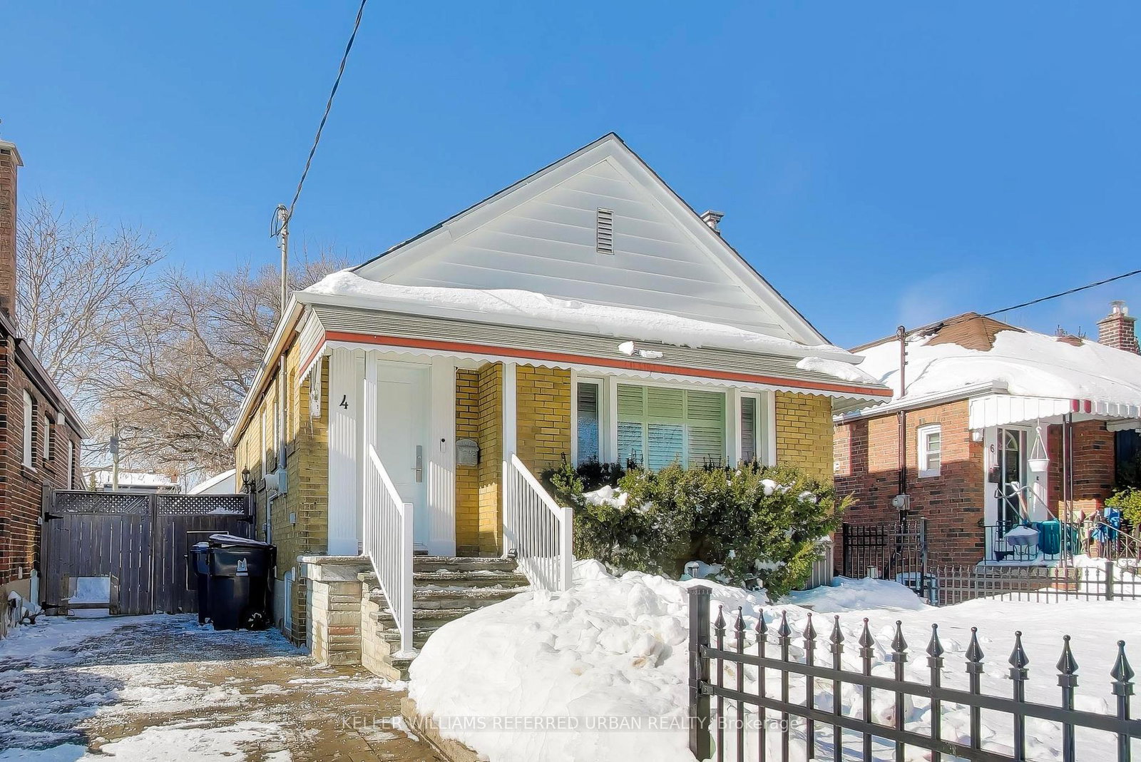 4-barfield-avenue-east-york-ontario-e12764718