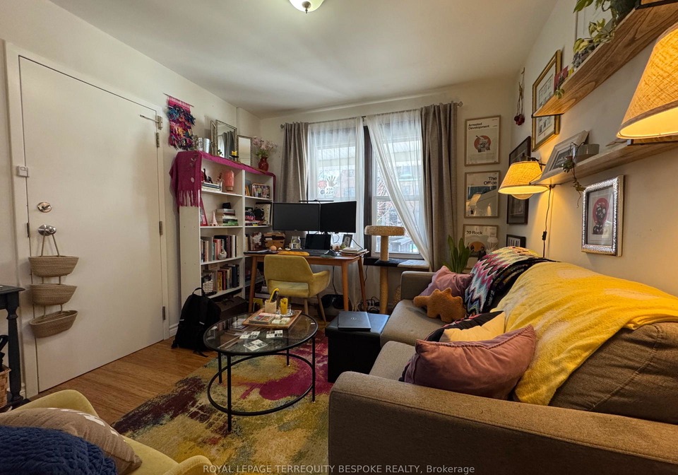 19-lewis-street-toronto-ontario-e12764846