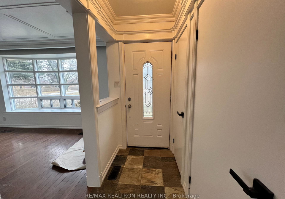 32-fintona-avenue-scarborough-ontario-e12765644