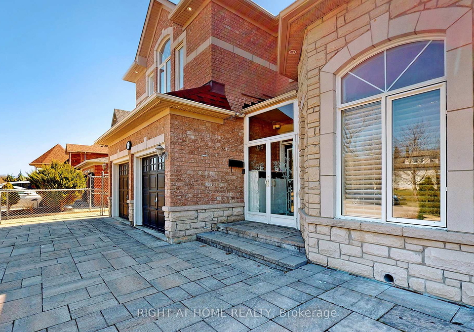 861-strouds-lane-pickering-ontario-e12765870