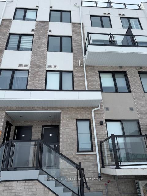 1695-dersan-street-pickering-ontario-e12766114