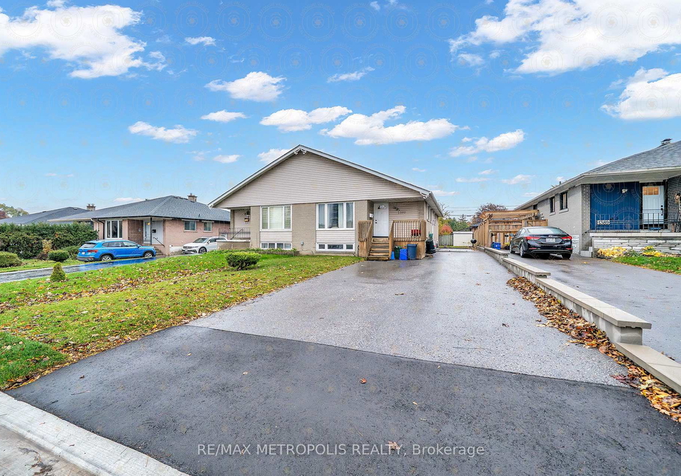 1391-garvolin-avenue-pickering-ontario-e12766660