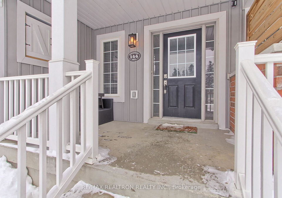 144-shrewsbury-drive-whitby-ontario-e12767558