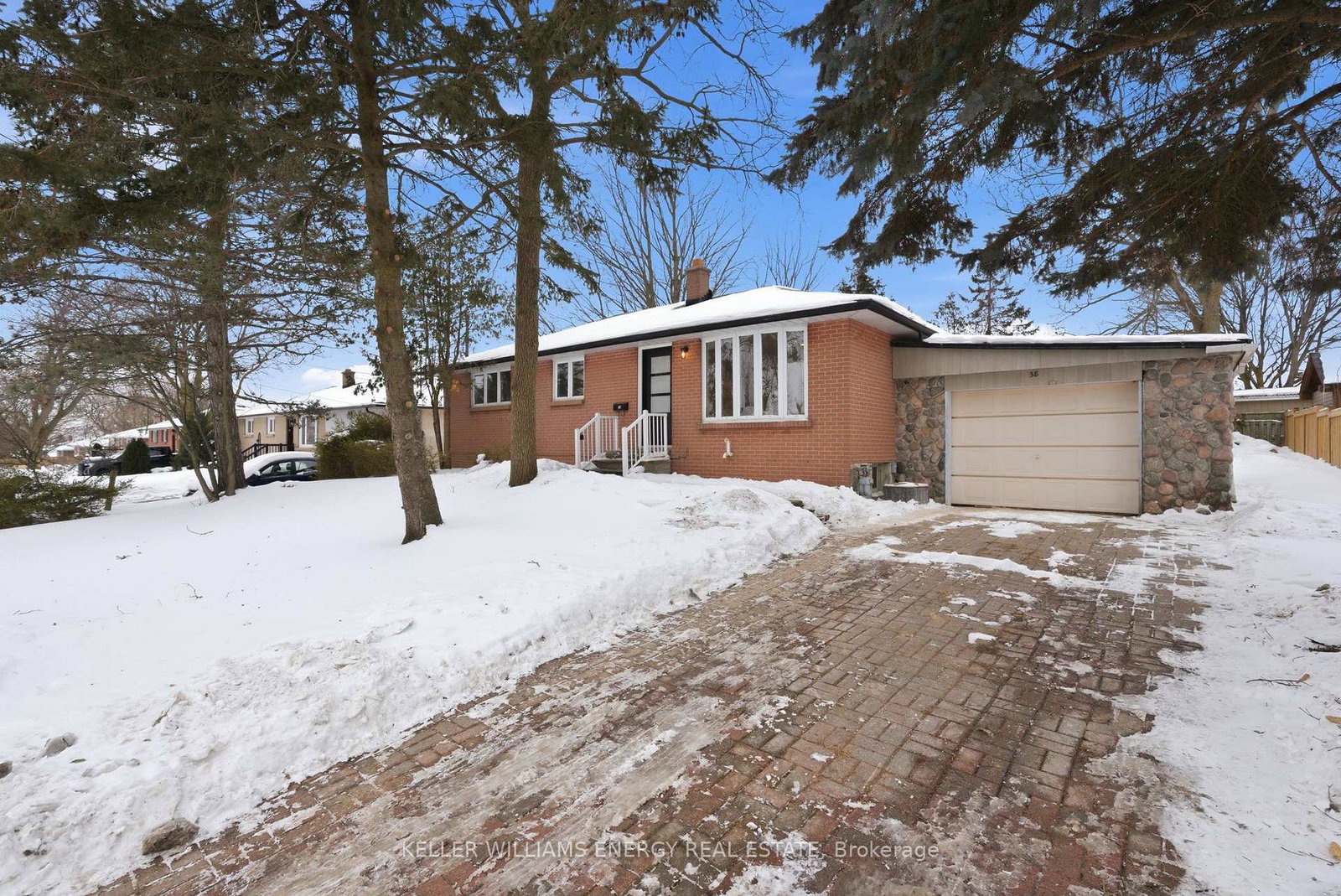 38-ferguson-avenue-whitby-ontario-e12767760