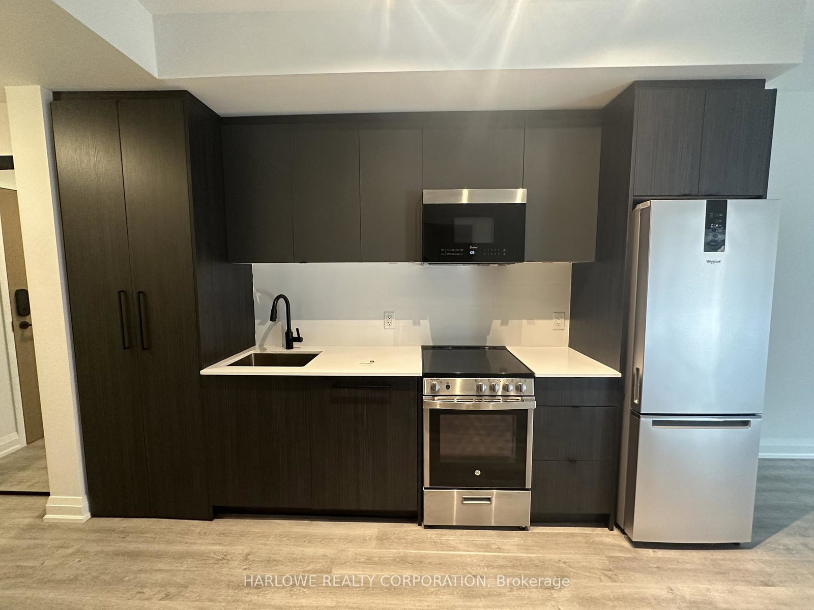 2369-danforth-avenue-toronto-ontario-e12767798