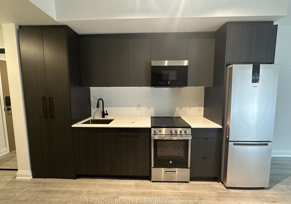 2369-danforth-avenue-toronto-ontario-e12767798