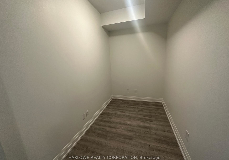 2369-danforth-avenue-toronto-ontario-e12767798