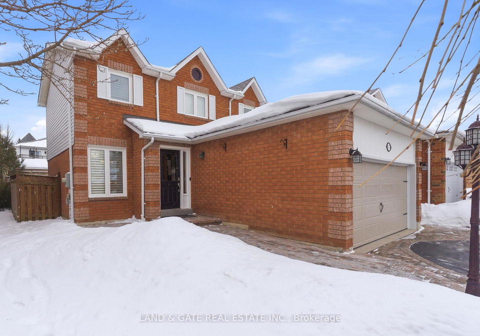 87-hooper-square-clarington-ontario-e12767946