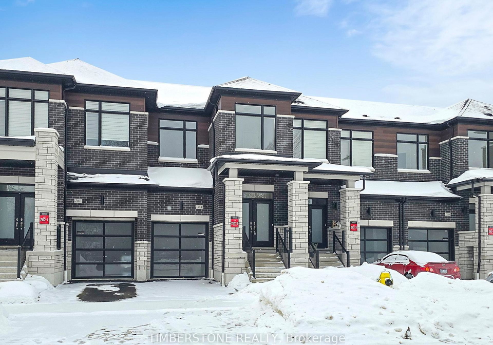 3014-sideline-16-pickering-ontario-e12768564