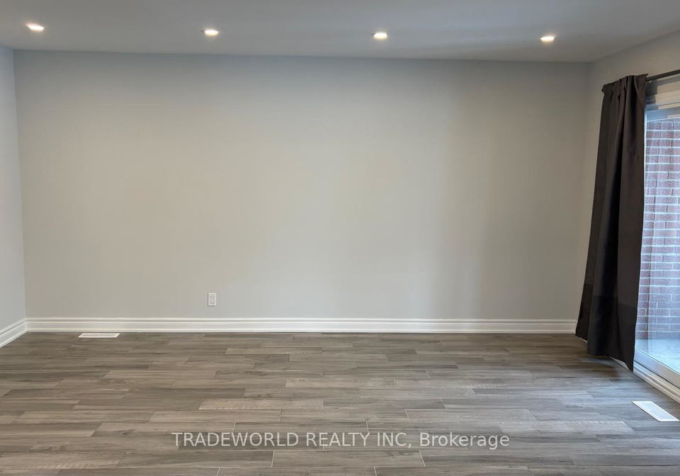 10-fairglen-avenue-scarborough-ontario-e12769252