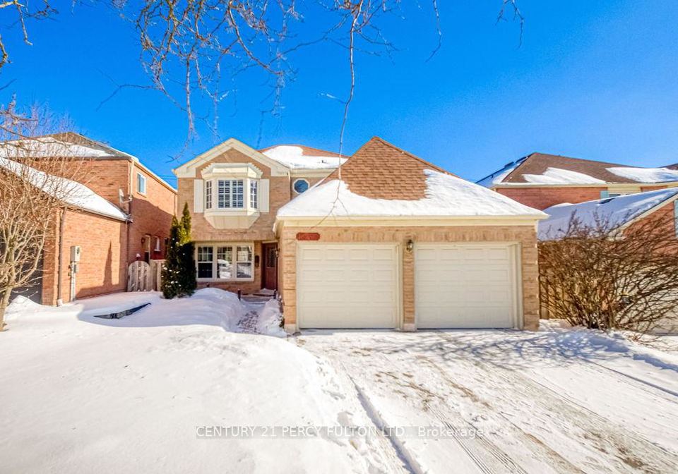 1037-maury-crescent-pickering-ontario-e12769822