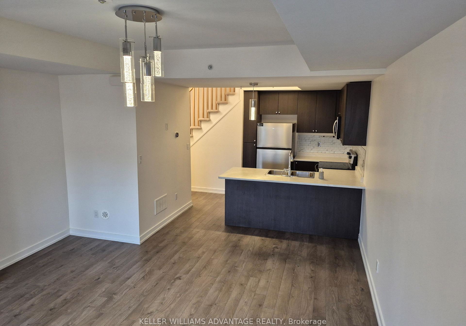 1555-kingston-road-pickering-ontario-e12769830