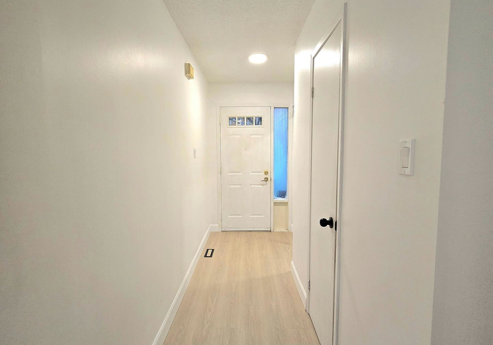 3-prosperity-pt-way-scarborough-ontario-e12770274