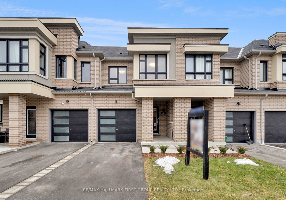 40-caspian-square-clarington-ontario-e12771292