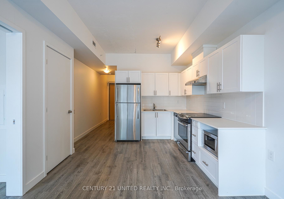 100-bond-street-e-oshawa-ontario-e12773212