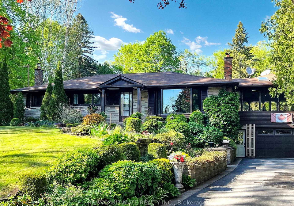 5085-sideline-12-pickering-ontario-e12773646