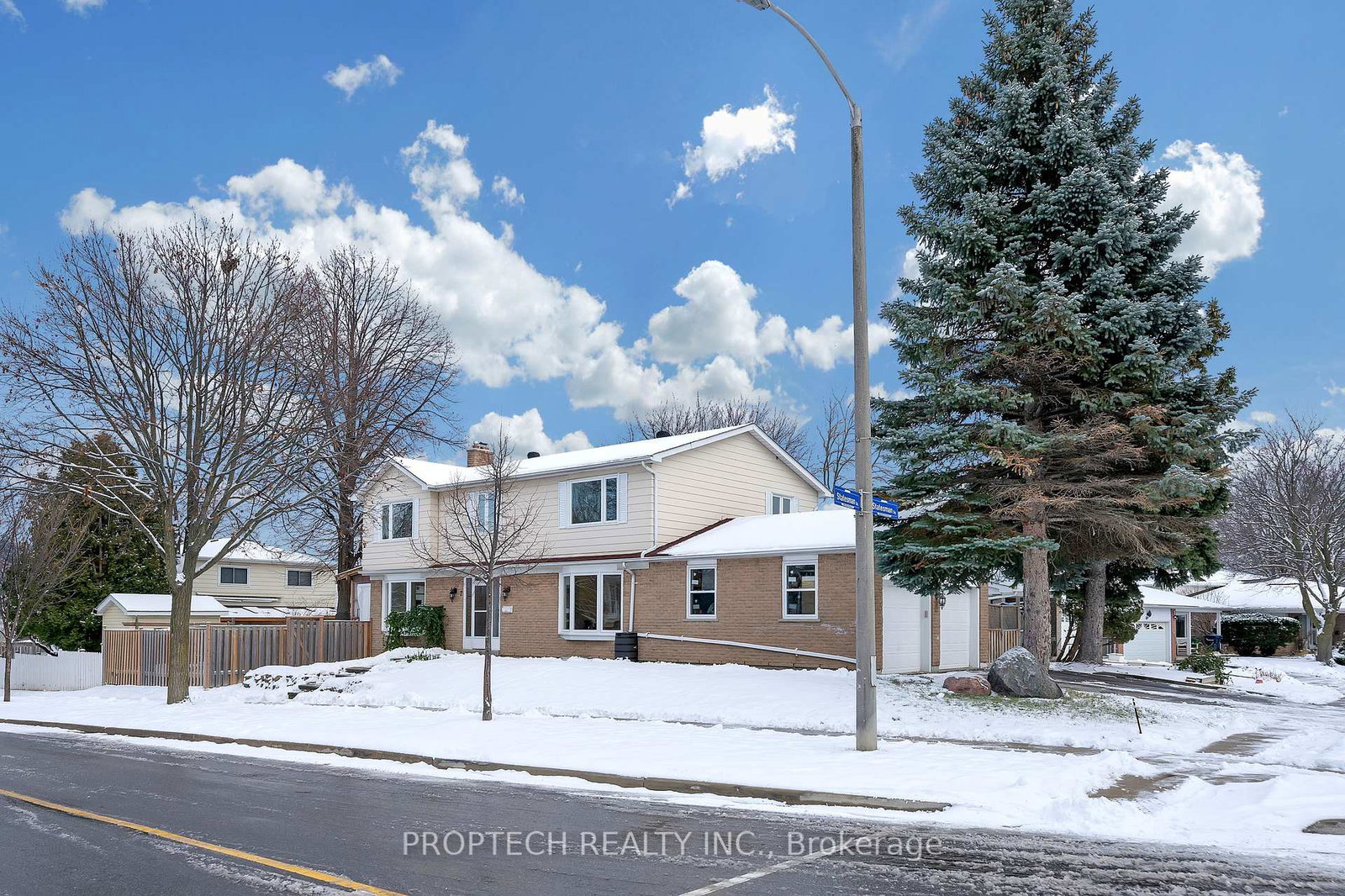2-statesman-square-scarborough-ontario-e12774250