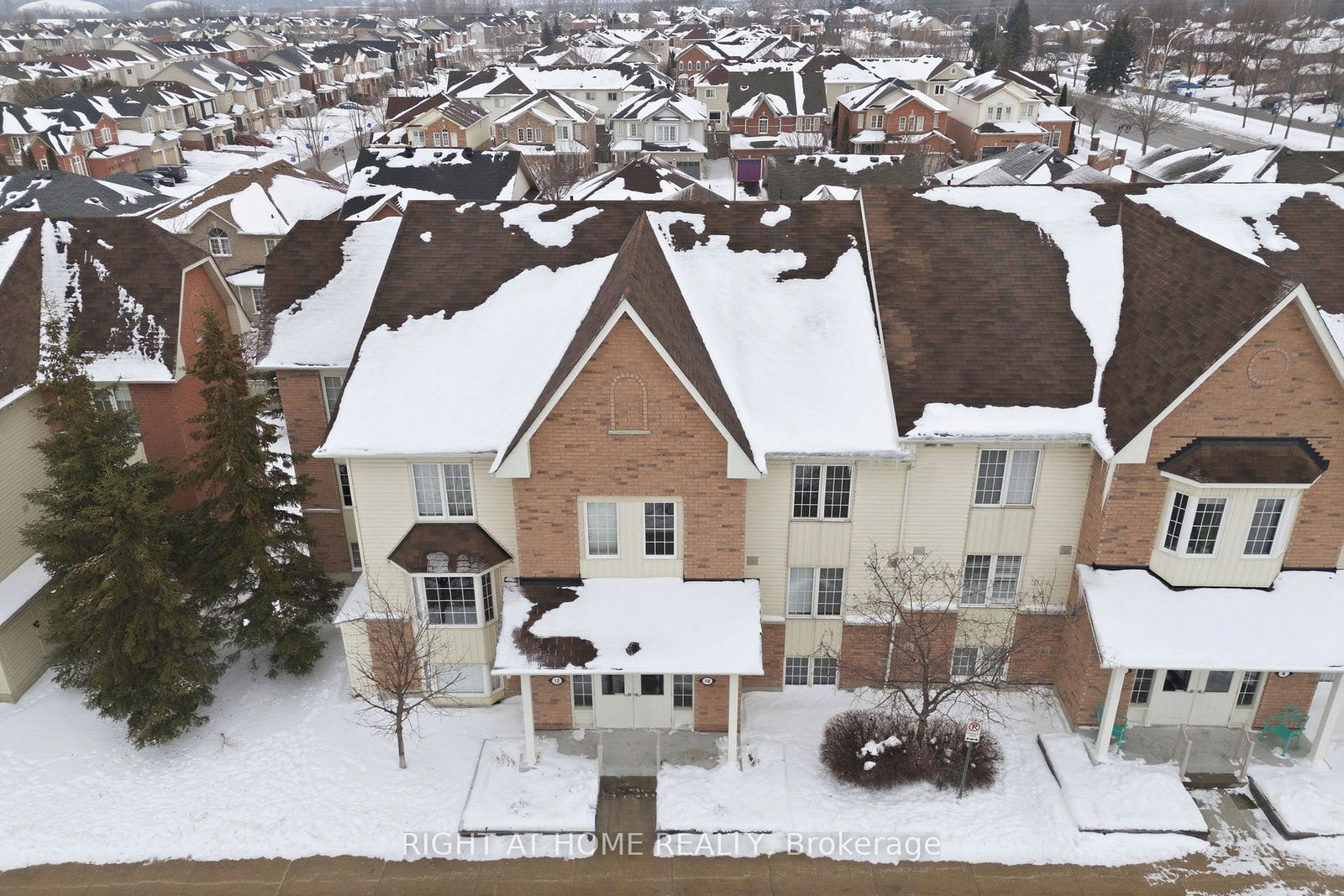 10-petra-way-whitby-ontario-e12774354