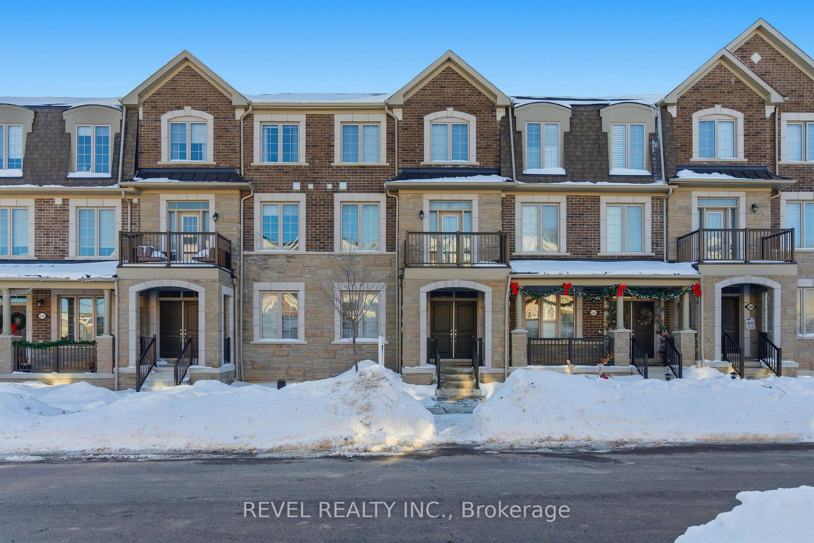 3344-thunderbird-promenade-pickering-ontario-e12774406