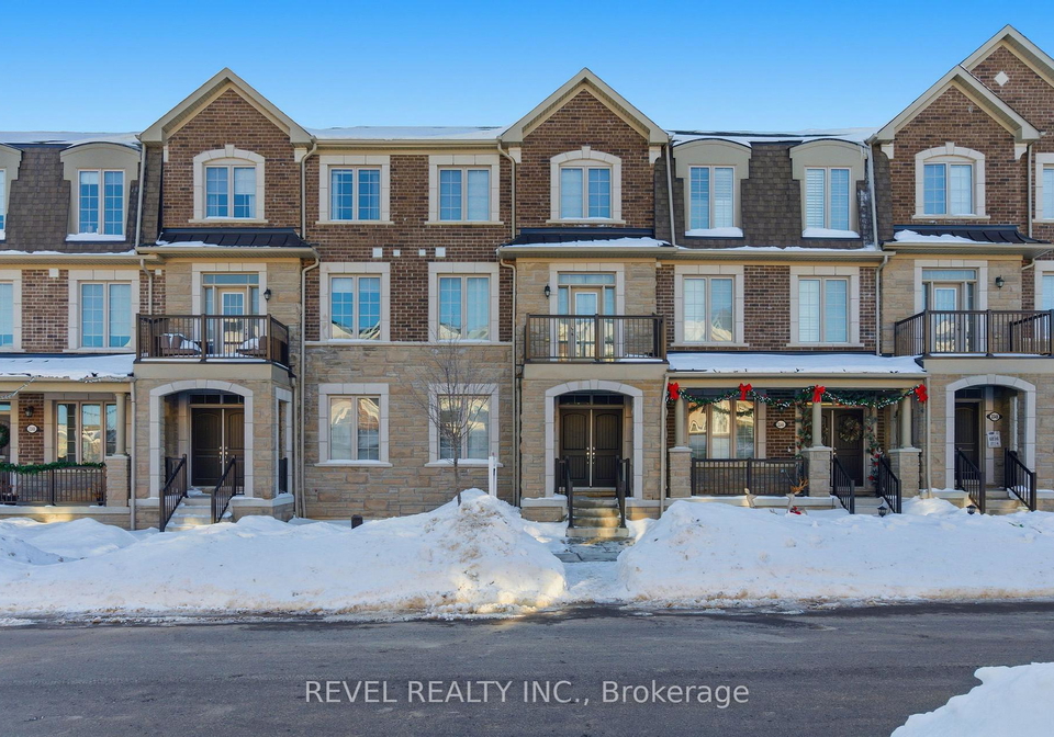 3344-thunderbird-promenade-pickering-ontario-e12774406