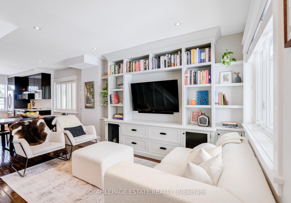 114-springdale-boulevard-east-york-ontario-e12774882