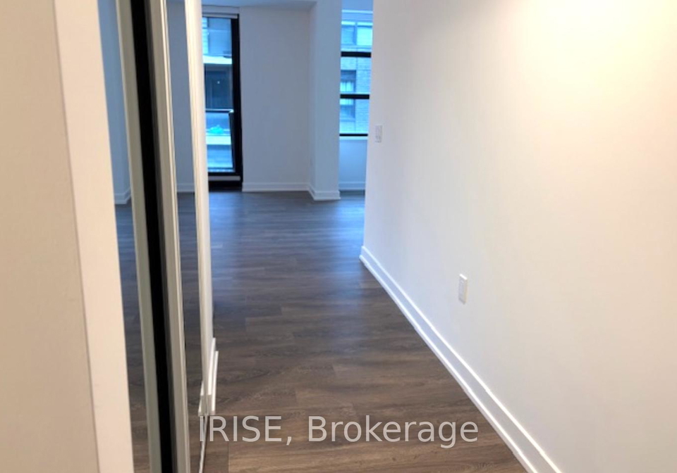 1608-charles-street-whitby-ontario-e12774924