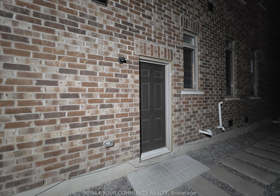 33400-finch-avenue-pickering-ontario-e12775072