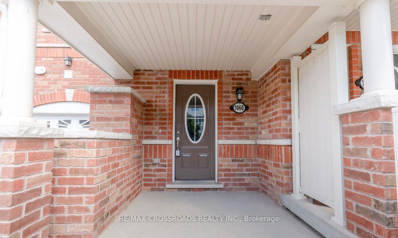 1060-clipper-lane-pickering-ontario-e12775322