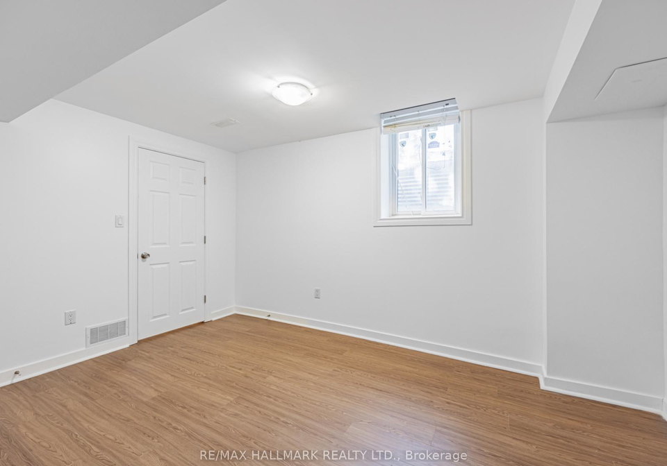 17-crane-crescent-ajax-ontario-e12775384