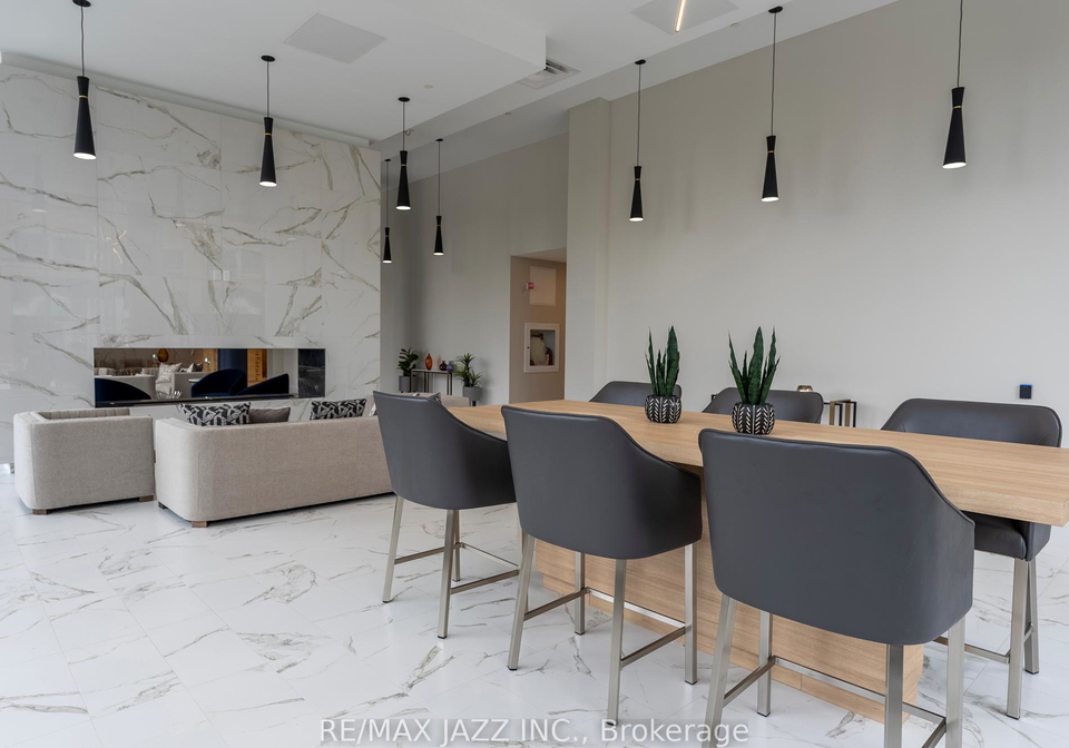 80-bond-street-e-oshawa-ontario-e12775744