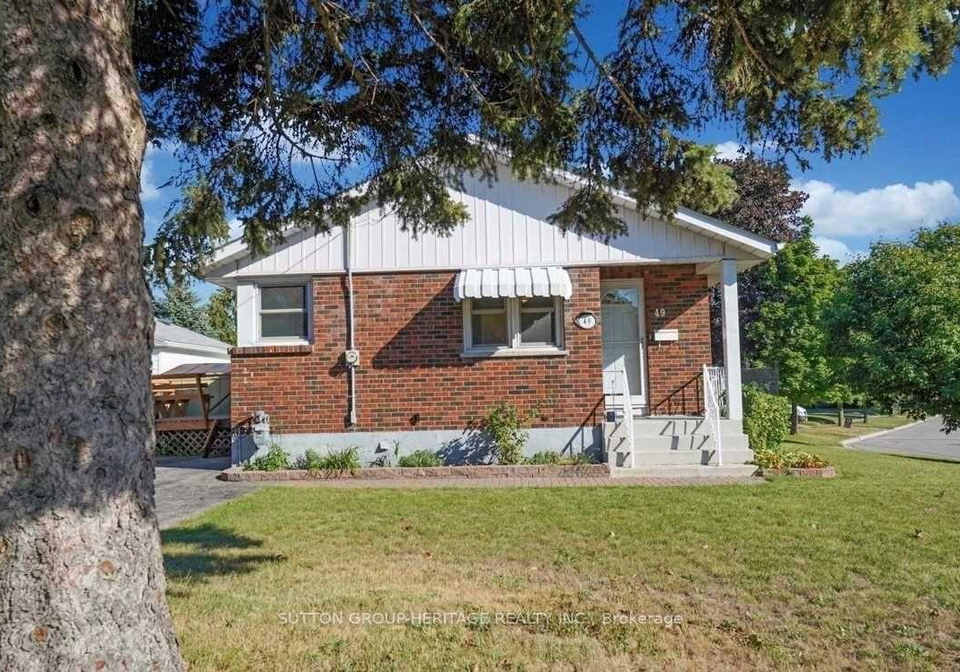 49-grassmere-court-oshawa-ontario-e12776558