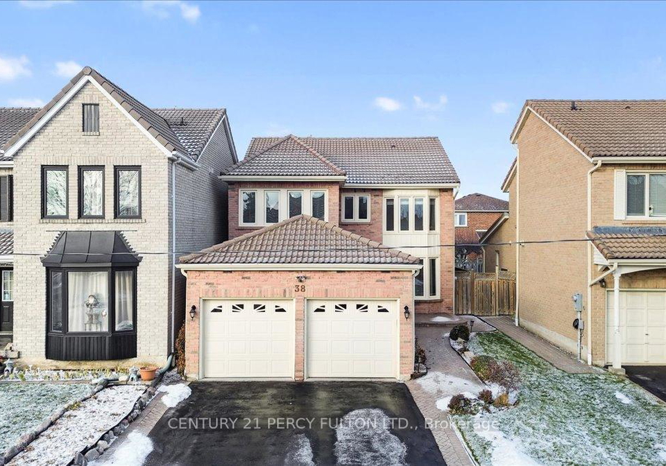 38-carlisle-crescent-scarborough-ontario-e12776616