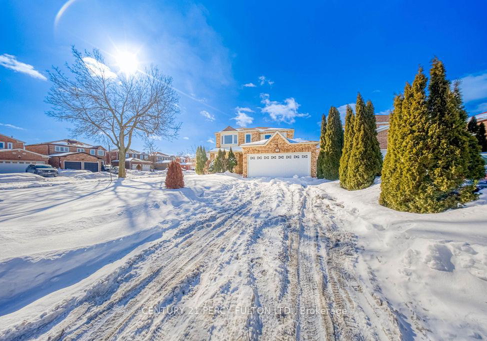 2-littleborough-court-scarborough-ontario-e12776632