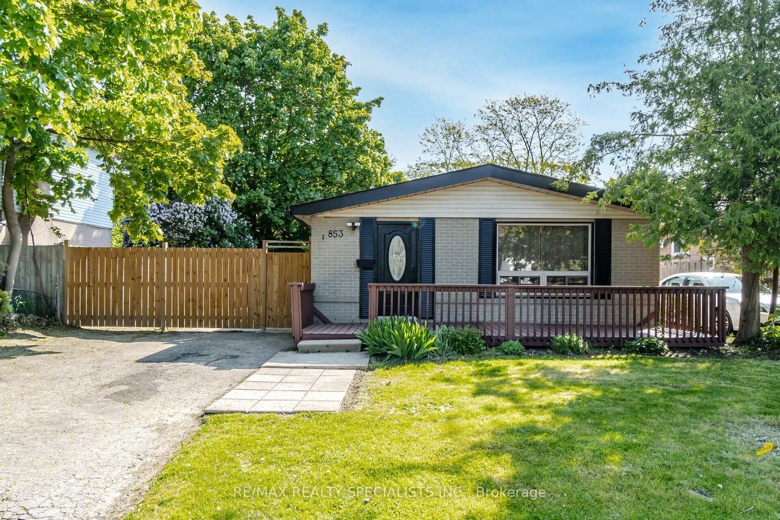 853-bem-avenue-pickering-ontario-e12776724