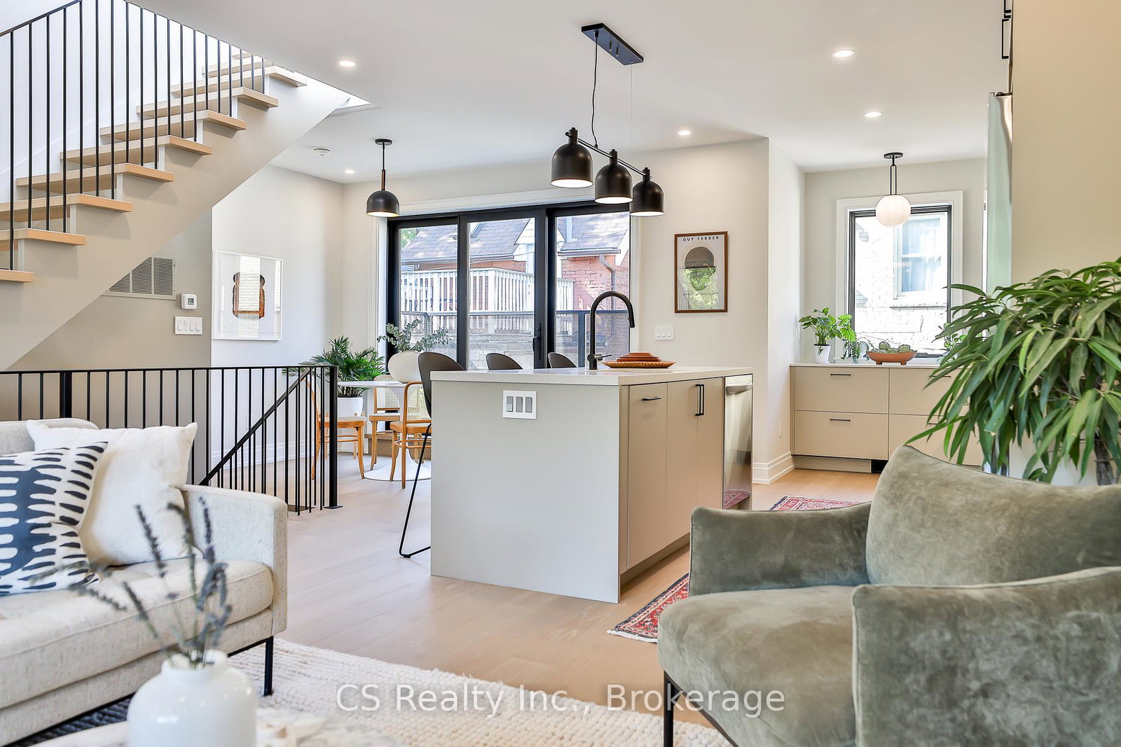 2133-gerrard-street-e-toronto-ontario-e12777080