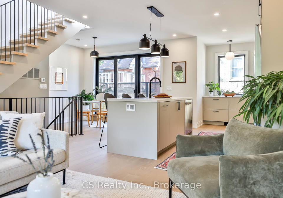 2133-gerrard-street-e-toronto-ontario-e12777080