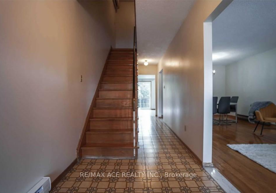 17a-south-woodrow-boulevard-scarborough-ontario-e12777650